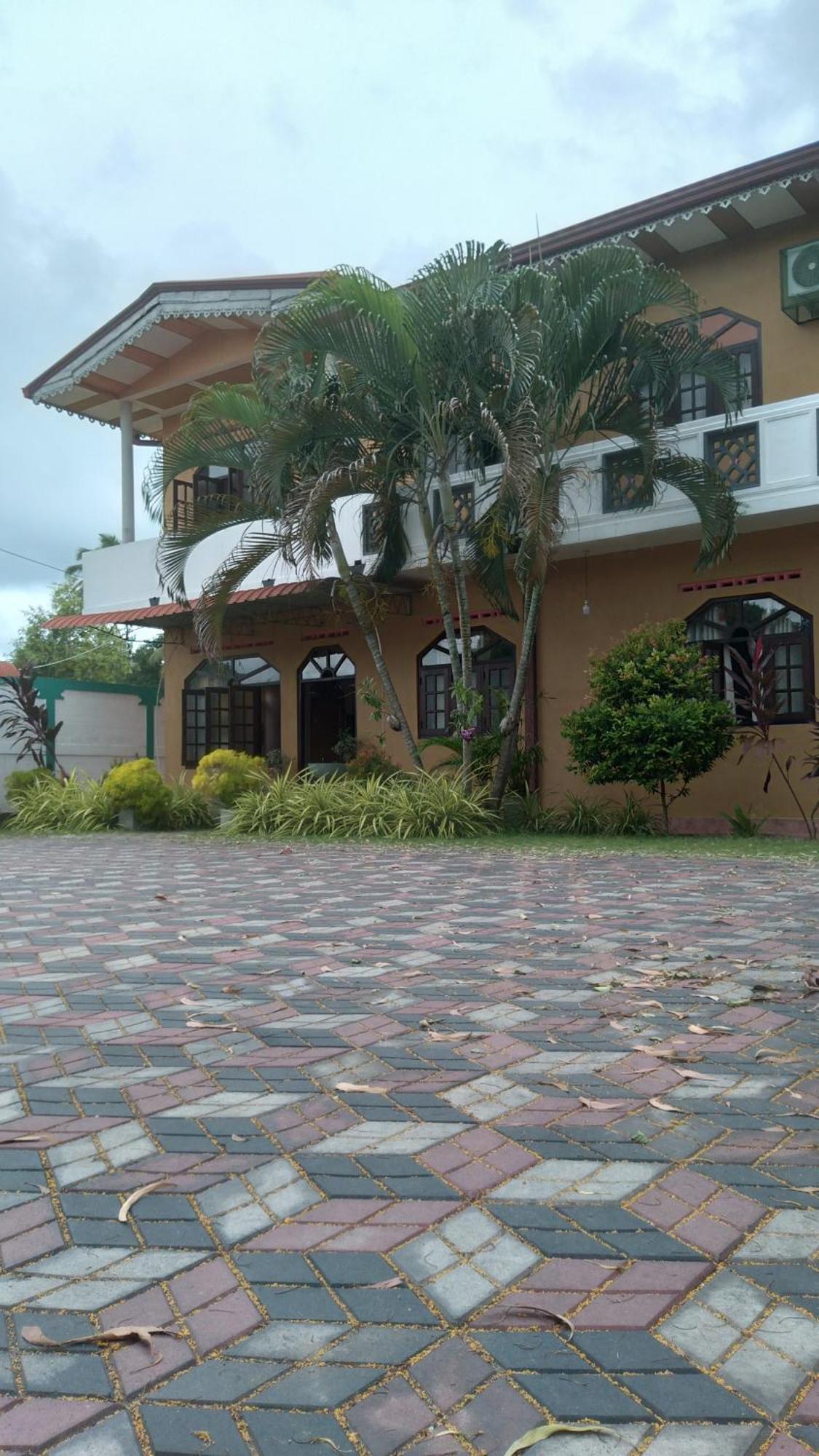 Ch Rooms - Transit Airport Negombo Exterior foto
